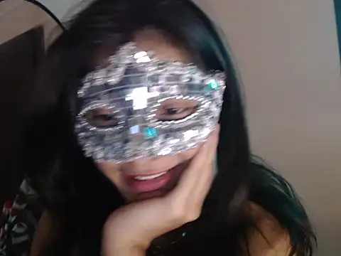 Hottie hania online show from December 3, 6:39 pm