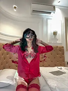 Hottie hania online show from February 20, 5:35 pm