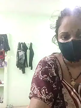 Snapshot of sexy_6hvhhh chatting on February 2, 9:24 pm sexy 6hvhhh online show from February 2, 9:24 pm