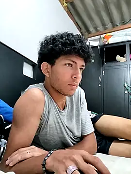 LyliaWood online show from October 23, 2:33 am