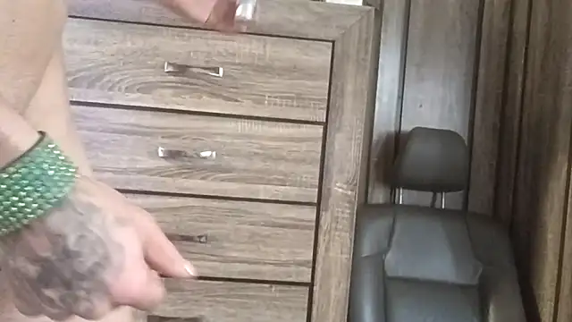 alphacloudGod online show from November 15, 7:10 pm