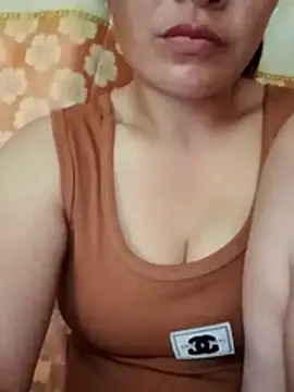 Snapshot of chipu06 chatting on July 7, 7:34 am chipu06 online show from July 7, 7:34 am
