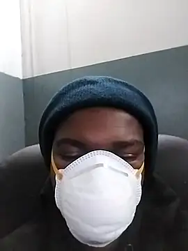 loVbRo1 online show from November 2, 10:56 pm