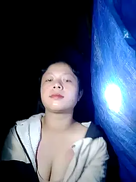 lisa-bae00 online show from October 28, 10:23 pm