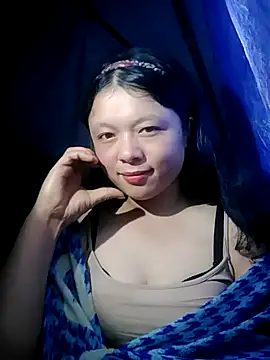 lisa-bae00 online show from November 2, 10:17 am