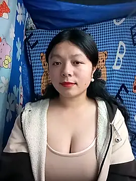 lisa-bae00 online show from February 5, 12:32 pm