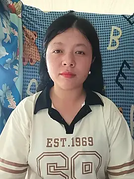 lisa-bae00 online show from May 21, 5:14 am