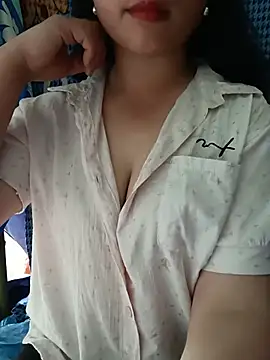 lisa-bae00 online show from May 31, 5:37 am