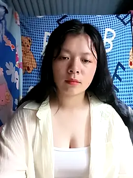 lisa-bae00 online show from July 1, 12:51 pm