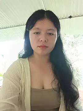 lisa-bae00 online show from July 5, 3:23 am