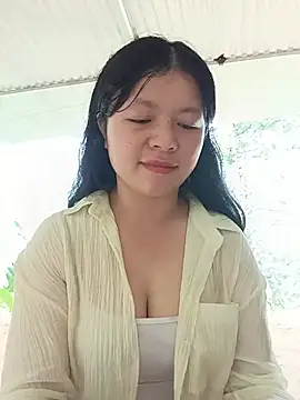 lisa-bae00 online show from July 11, 1:41 am