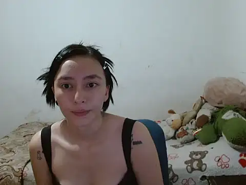 fresita streamer online show from November 15, 11:51 am