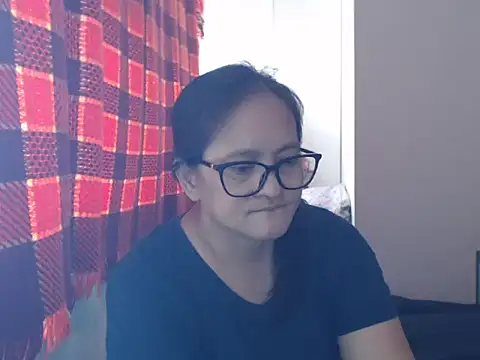 Snapshot of Kinkybela2025 chatting on May 31, 4:31 am Kinkybela2025 online show from May 31, 4:31 am