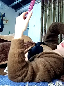 Family-Lovee online show from December 15, 3:44 am