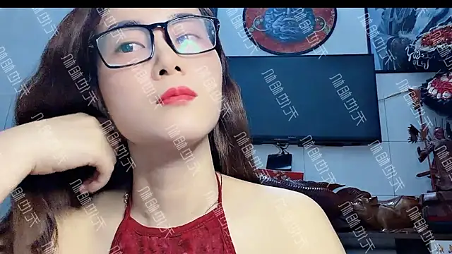 Snapshot of Family-Lovee chatting on June 5, 7:08 pm Family-Lovee online show from June 5, 7:08 pm