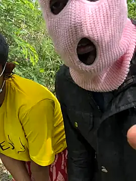 couplesexroom online show from November 4, 4:11 am