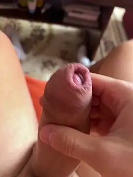 iCum uCum online show from March 26, 6:41 am