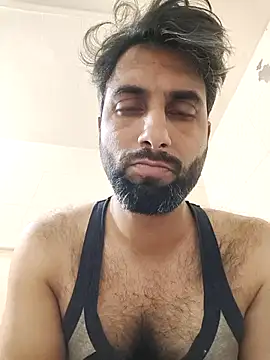 Snapshot of shail1987 chatting on February 5, 1:43 am shail1987 online show from February 5, 1:43 am