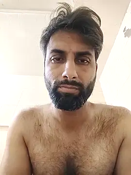 Snapshot of shail1987 chatting on February 14, 1:24 am shail1987 online show from February 14, 1:24 am