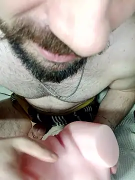 lazzzz09 online show from January 10, 9:30 pm