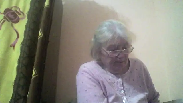 AmyLove353 online show from March 22, 9:51 pm