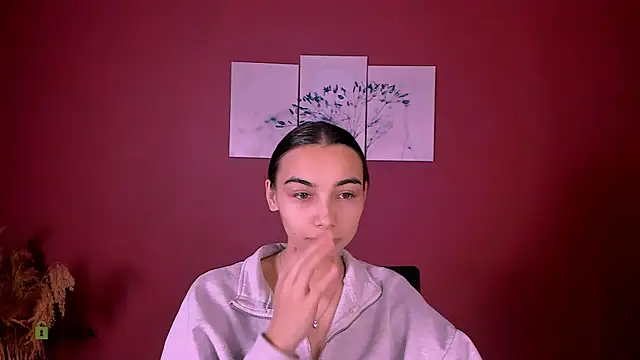 kira light   online show from November 25, 7:36 pm