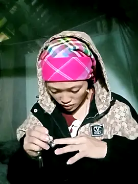 Menu x online show from November 6, 3:29 am