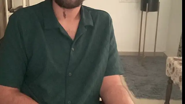 MakeMeAwareAah online show from December 4, 7:28 am