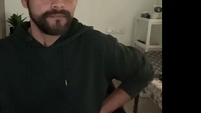 MakeMeAwareAah online show from December 15, 3:44 am