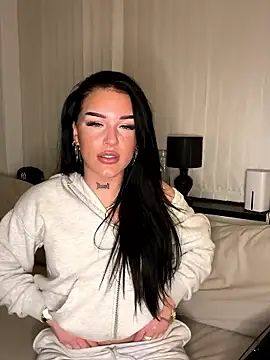 Gabbyys online show from January 8, 8:11 pm