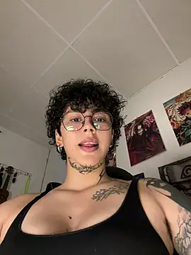 Snapshot of Abby_Evanns1 chatting on May 19, 2:45 pm Abby Evanns1 online show from May 19, 2:45 pm