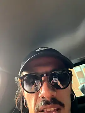 caiiobahia online show from November 10, 10:09 pm