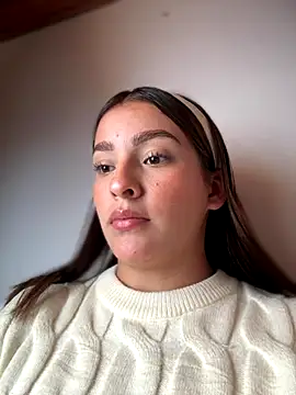 Talia Bonet online show from November 17, 4:13 pm