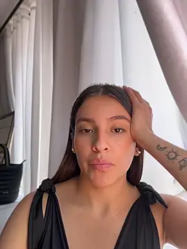 Talia Bonet online show from April 14, 5:30 pm