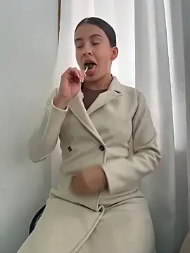 Talia Bonet online show from June 18, 3:16 pm