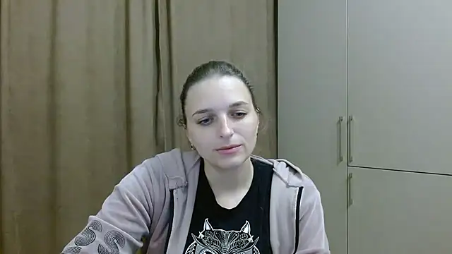 ElisSky301 online show from October 22, 9:47 pm