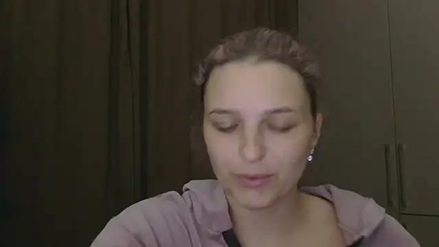 ElisSky301 online show from December 13, 8:47 pm