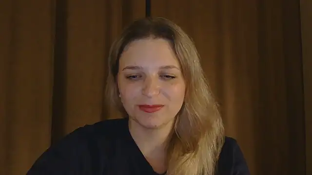 ElisSky301 online show from April 2, 9:12 pm