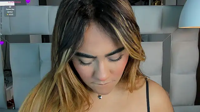 AnguelJones online show from December 19, 4:52 am