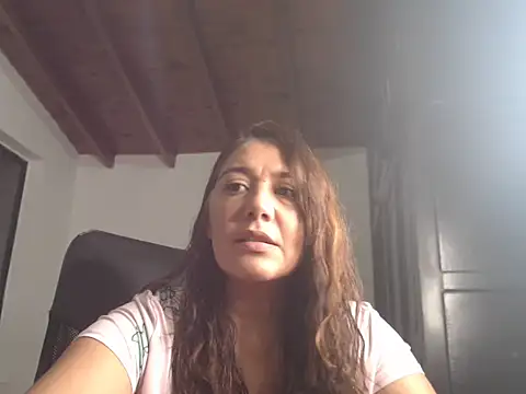 headerkika online show from November 8, 2:34 am