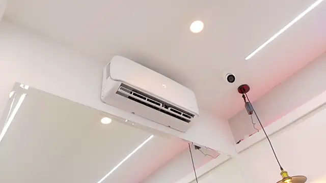 Emily Baby20 online show from February 11, 8:14 pm