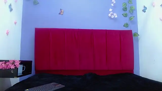 amelia cutee online show from October 31, 7:42 am