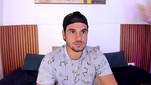 Snapshot of Jake_muller1 chatting on November 7, 3:17 am Jake muller1 online show from November 7, 3:17 am