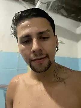 Leandroszsz online show from January 13, 3:23 am