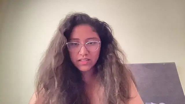 Kmiii21 online show from November 11, 5:46 pm