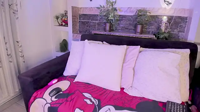 Snapshot of Cleopatriagad chatting on February 11, 1:54 am Cleopatriagad online show from February 11, 1:54 am