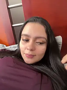 Selena Roa online show from April 11, 7:07 pm