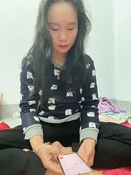 Irin jo online show from December 5, 6:15 pm