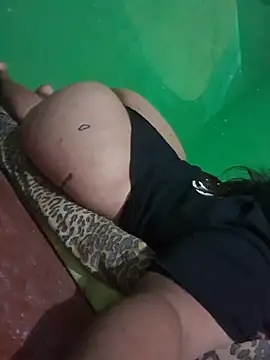 bebeeecitahot33 online show from April 5, 2:25 pm