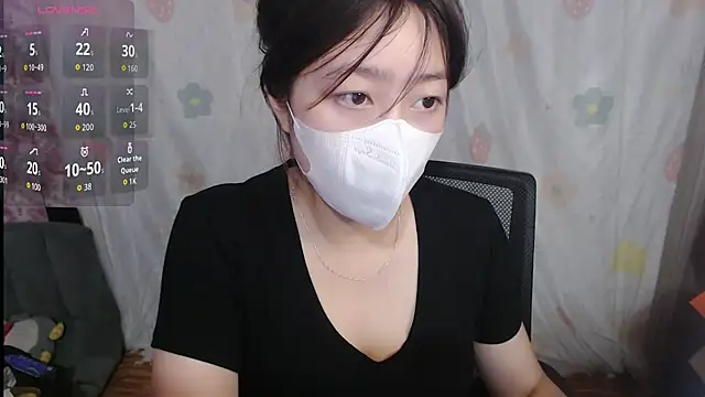 Snapshot of kitty-20x chatting on July 1, 11:45 am kitty-20x online show from July 1, 11:45 am